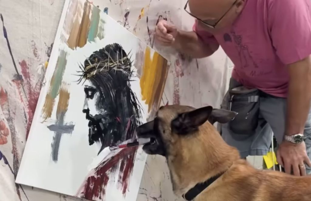 Incredible: Dog Paints Beautiful Image of Jesus Christ Crowned with Thorns in Jaw-Dropping&nbsp;Video