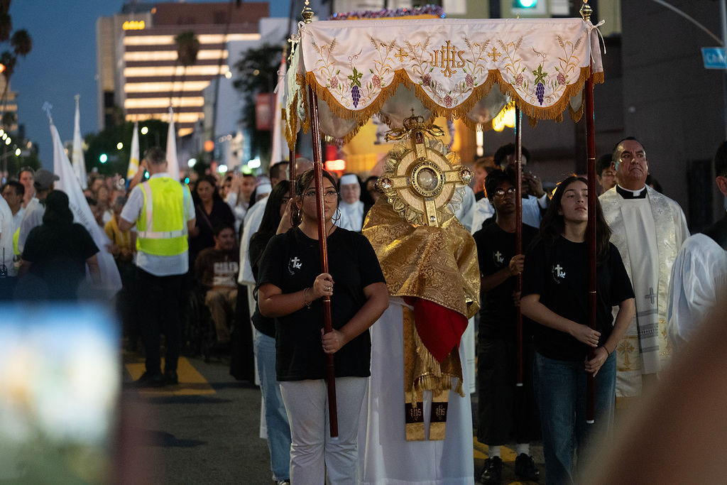 eucharist picture
